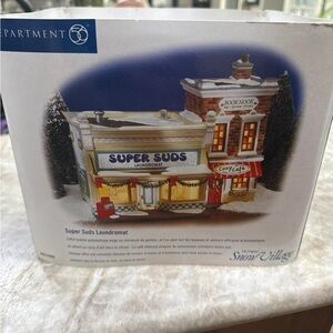 Department 56 Snow Village Super Suds Laundromat with Festive Decor